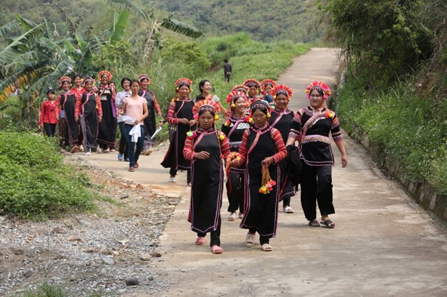 Thênh thang những con đường Xuân (31/2/2022)